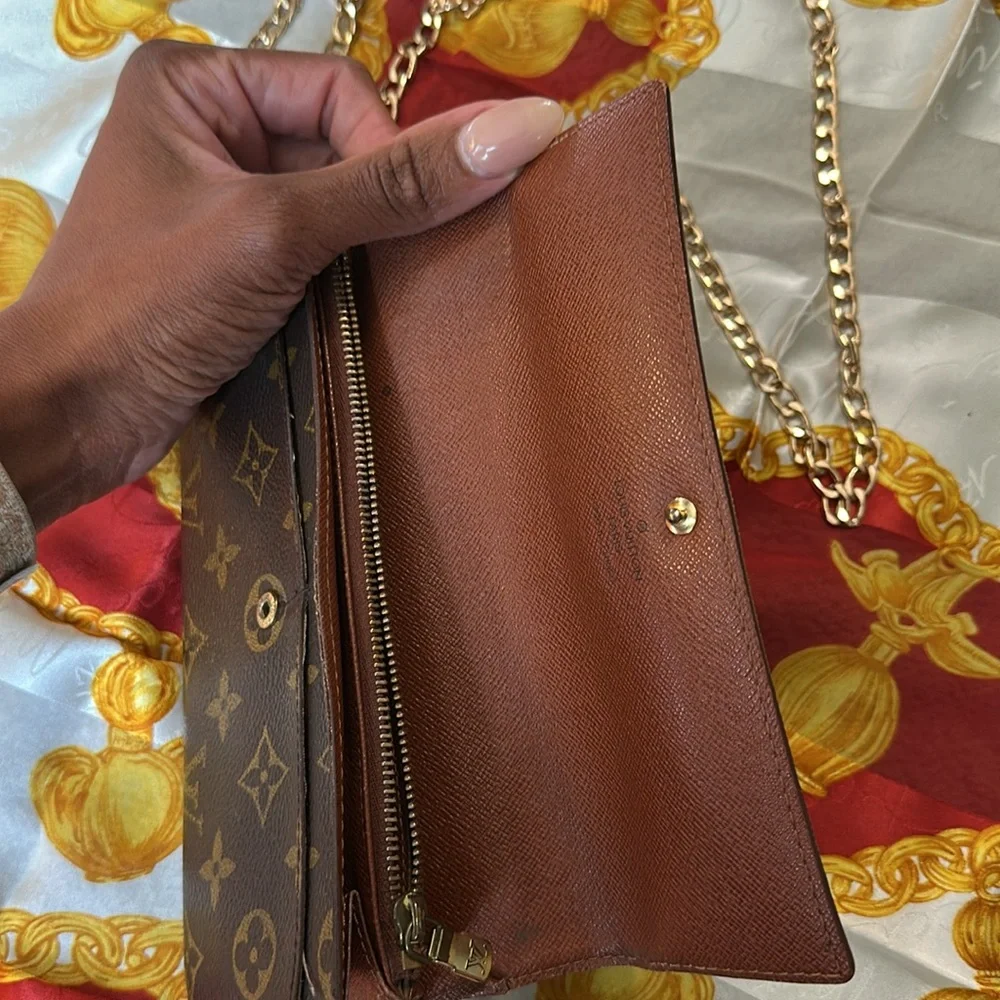 Louis Vuitton Monogram Coated Canvas Wallet with unbranded chain Made in France - Picture 7 of 8
